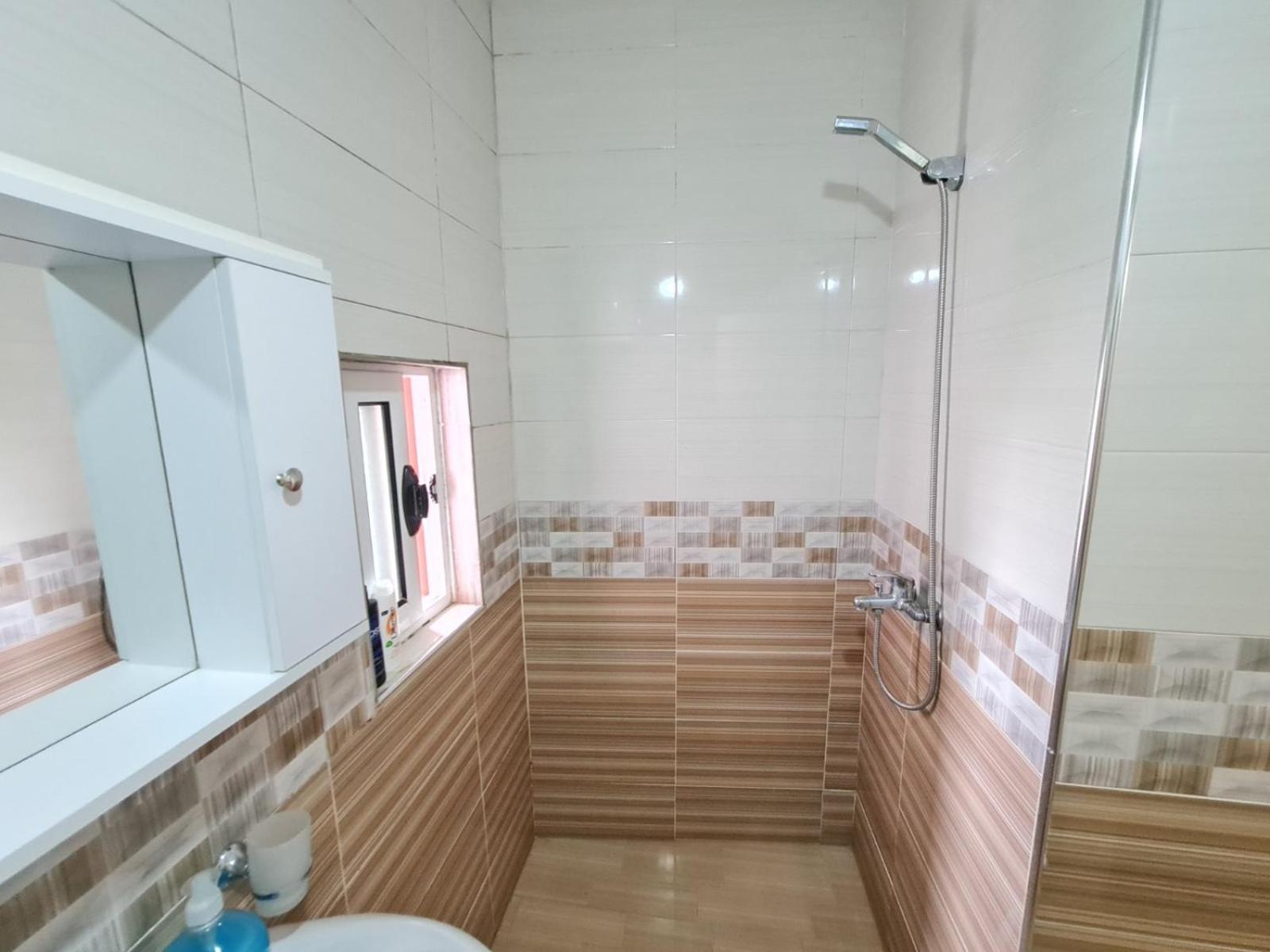 Apartament Property Albania 7 ティラナ エクステリア 写真